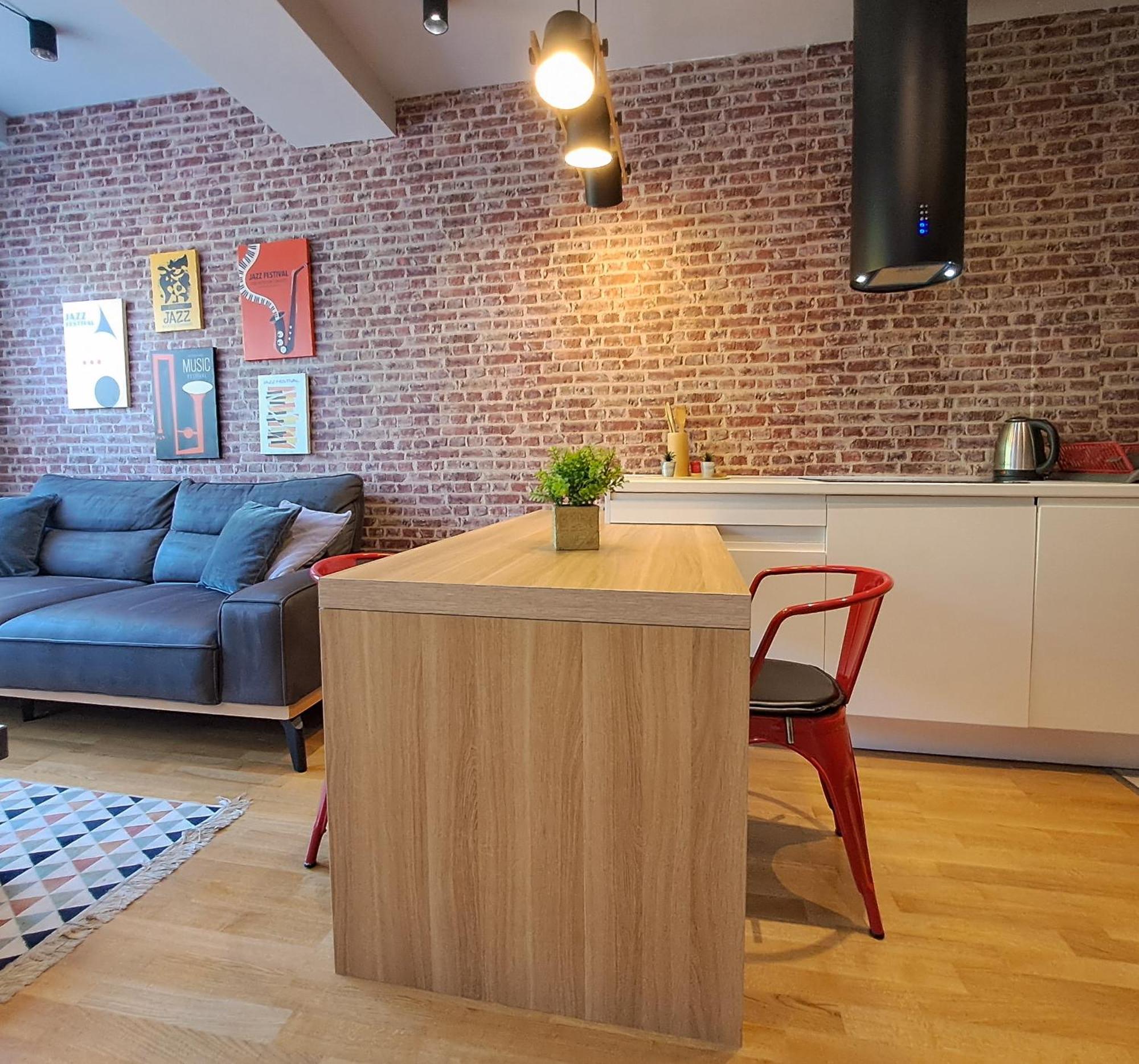 Cozy One-Bedroom Apartment At Ljubovic Park Podgorica Buitenkant foto